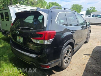2021 Subaru Forester Limited - miniatura 3