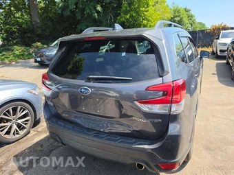 2021 Subaru Forester Limited - miniatura 3