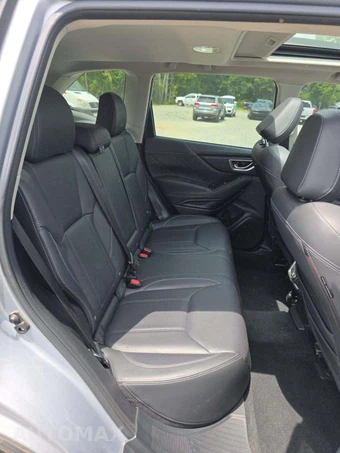 2021 Subaru Forester Limited - miniatura 16