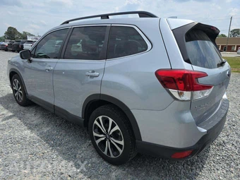 2021 Subaru Forester Limited - miniatura 2