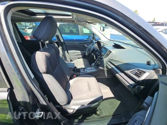 2021 Subaru Forester Premium - miniatura 8