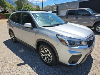 2021 Subaru Forester Premium - miniatura 4