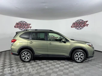 2021 Subaru Forester Premium - miniatura 8