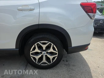 2021 Subaru Forester Premium - miniatura 11