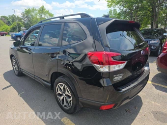 2021 Subaru Forester Premium - miniatura 2