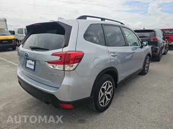 2021 Subaru Forester Premium - miniatura 4