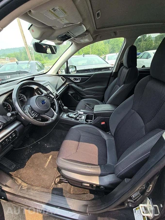 2021 Subaru Forester Premium - miniatura 6