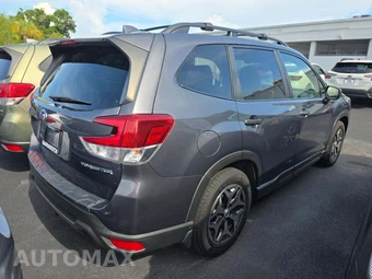 2021 Subaru Forester Premium - miniatura 3