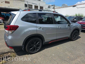 2021 Subaru Forester Sport - miniatura 3
