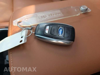 2021 Subaru Legacy Touring XT – miniatura 8