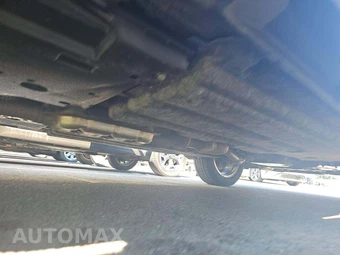 2021 Subaru Outback Limited XT - miniatura 17