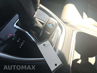 2021 Subaru Outback Limited XT - miniatura 8