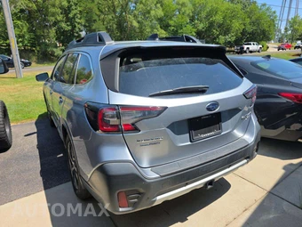 2021 Subaru Outback Limited XT - miniatura 2
