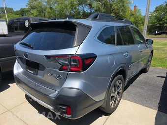 2021 Subaru Outback Limited XT - miniatura 3