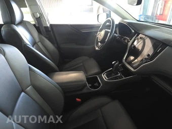 2021 Subaru Outback Onyx Edition XT - miniatura 8