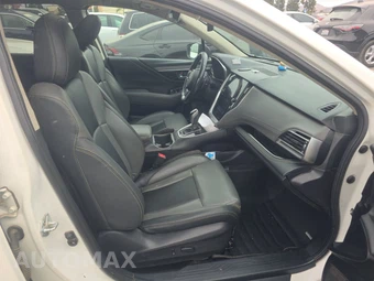 2021 Subaru Outback Onyx Edition XT – miniatura 8