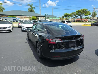 2021 Tesla Model 3 Long Range - miniatura 2