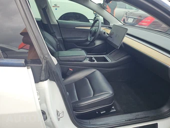 2021 Tesla Model 3 Long Range - miniatura 8