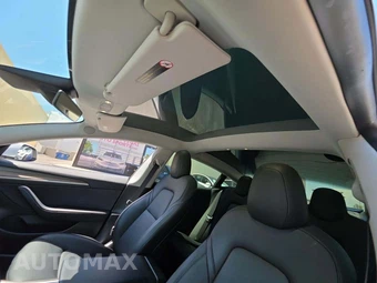 2021 Tesla Model 3 Long Range - miniatura 8