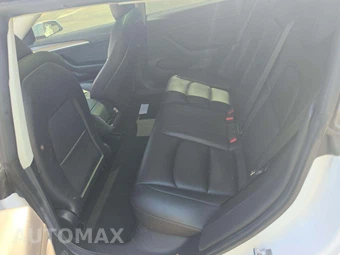 2021 Tesla Model 3 Long Range - miniatura 10