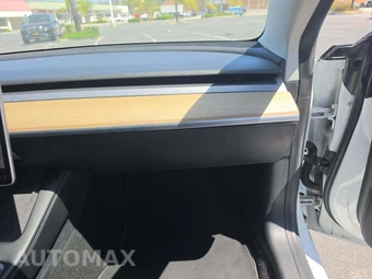 2021 Tesla Model 3 Long Range - miniatura 17