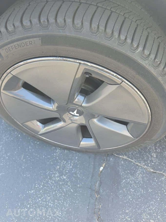2021 Tesla Model 3 Long Range - miniatura 19