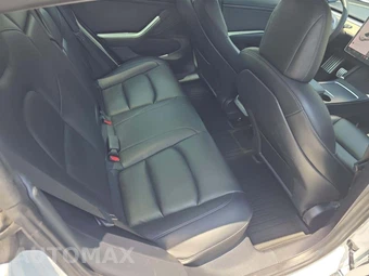 2021 Tesla Model 3 Long Range - miniatura 13