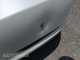 2021 Tesla Model 3 Long Range - miniatura 17