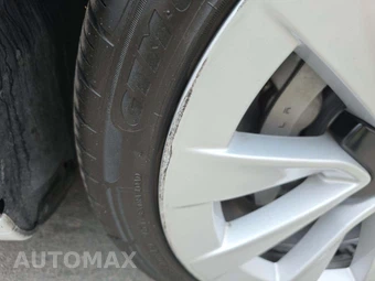 2021 Tesla Model 3 Long Range - miniatura 27