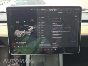 2021 Tesla Model 3 Long Range - miniatura 9