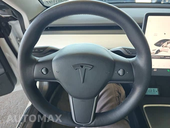 2021 Tesla Model 3 Long Range – miniatura 10