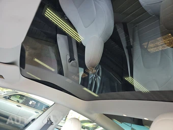 2021 Tesla Model 3 Long Range – miniatura 17