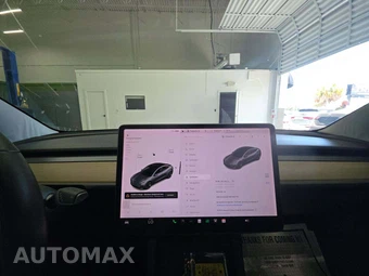 2021 Tesla Model 3 Long Range – miniatura 10