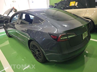 2021 Tesla Model 3 Long Range – miniatura 2