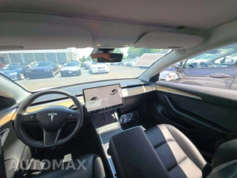 2021 Tesla Model 3 Long Range - miniatura 10