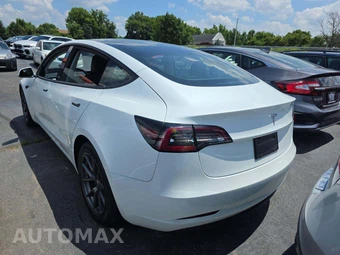 2021 Tesla Model 3 Long Range - miniatura 2