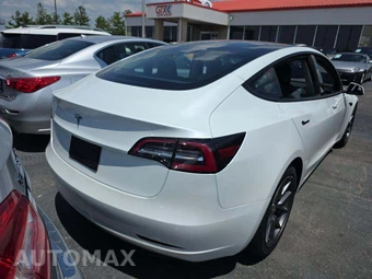 2021 Tesla Model 3 Long Range - miniatura 3