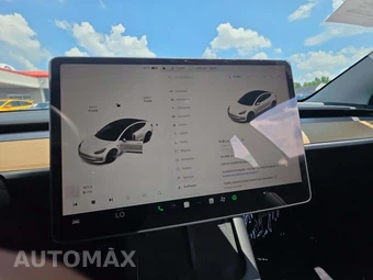 2021 Tesla Model 3 Long Range - miniatura 9
