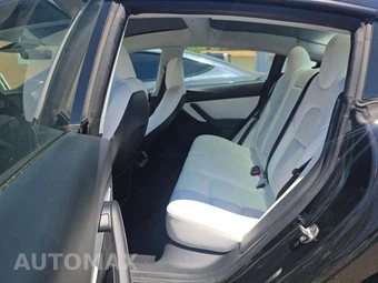 2021 Tesla Model 3 Long Range - miniatura 13