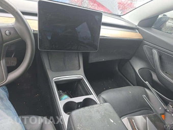 2021 Tesla Model 3 Long Range – miniatura 10