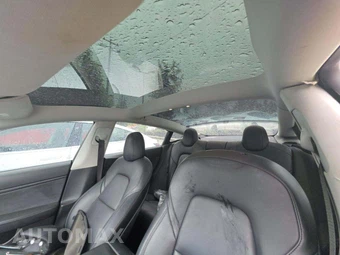 2021 Tesla Model 3 Long Range – miniatura 11