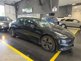 2021 Tesla Model 3 Long Range – miniatura 3