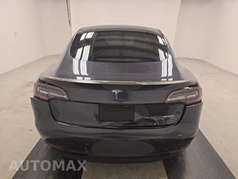 2021 Tesla Model 3 Performance – miniatura 5