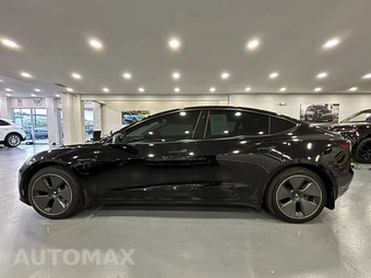 2021 Tesla Model 3 Standard Range - miniatura 4