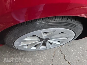 2021 Tesla Model 3 Standard Range Plus – miniatura 10