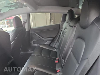 2021 Tesla Model 3 Standard Range Plus – miniatura 16
