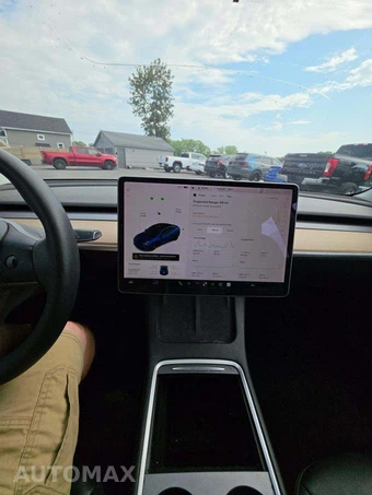 2021 Tesla Model 3 Standard Range Plus - miniatura 10