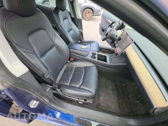 2021 Tesla Model 3 Standard Range Plus - miniatura 18