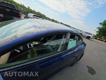 2021 Tesla Model 3 Standard Range Plus - miniatura 25