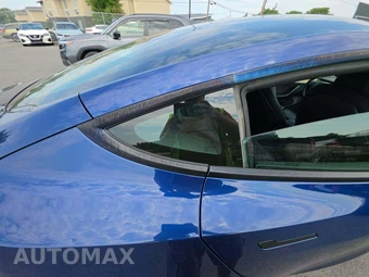 2021 Tesla Model 3 Standard Range Plus - miniatura 28